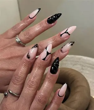Black French Stiletto